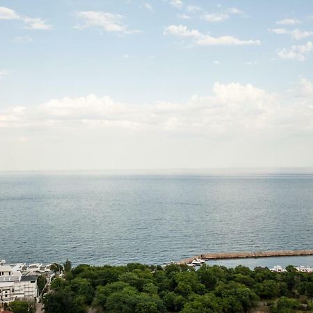 Odss Suites Odessa Ngoại thất bức ảnh