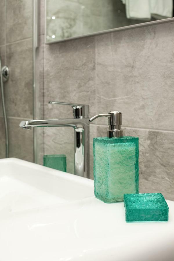 Odss Suites Odessa Ngoại thất bức ảnh