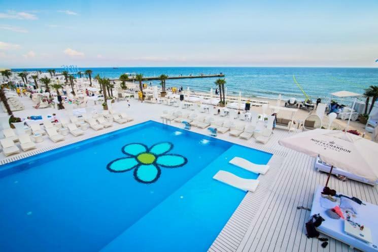 Odss Suites Odessa Ngoại thất bức ảnh